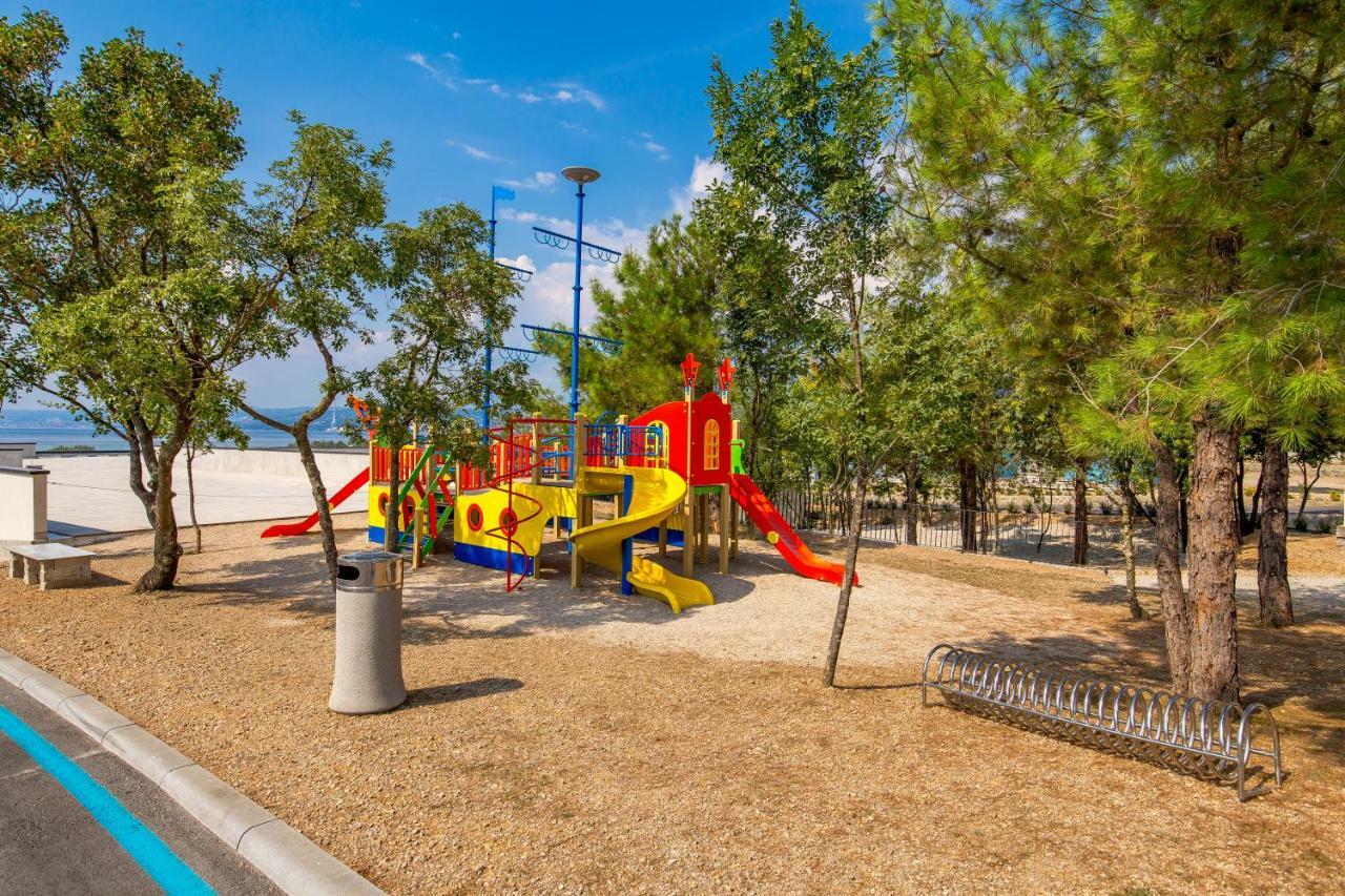 Mobile Homes Camping Omišalj Екстериор снимка