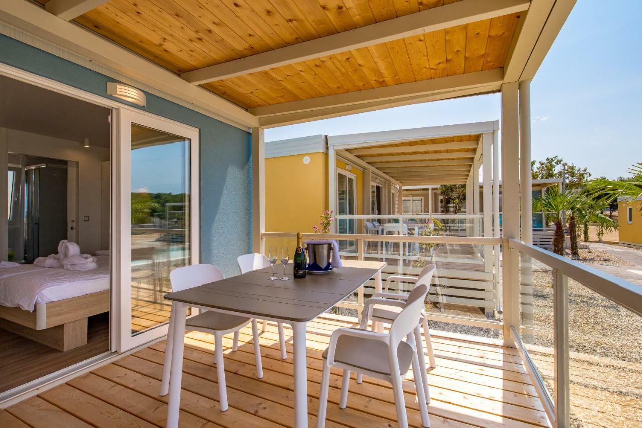 Mobile Homes Camping Omišalj Екстериор снимка